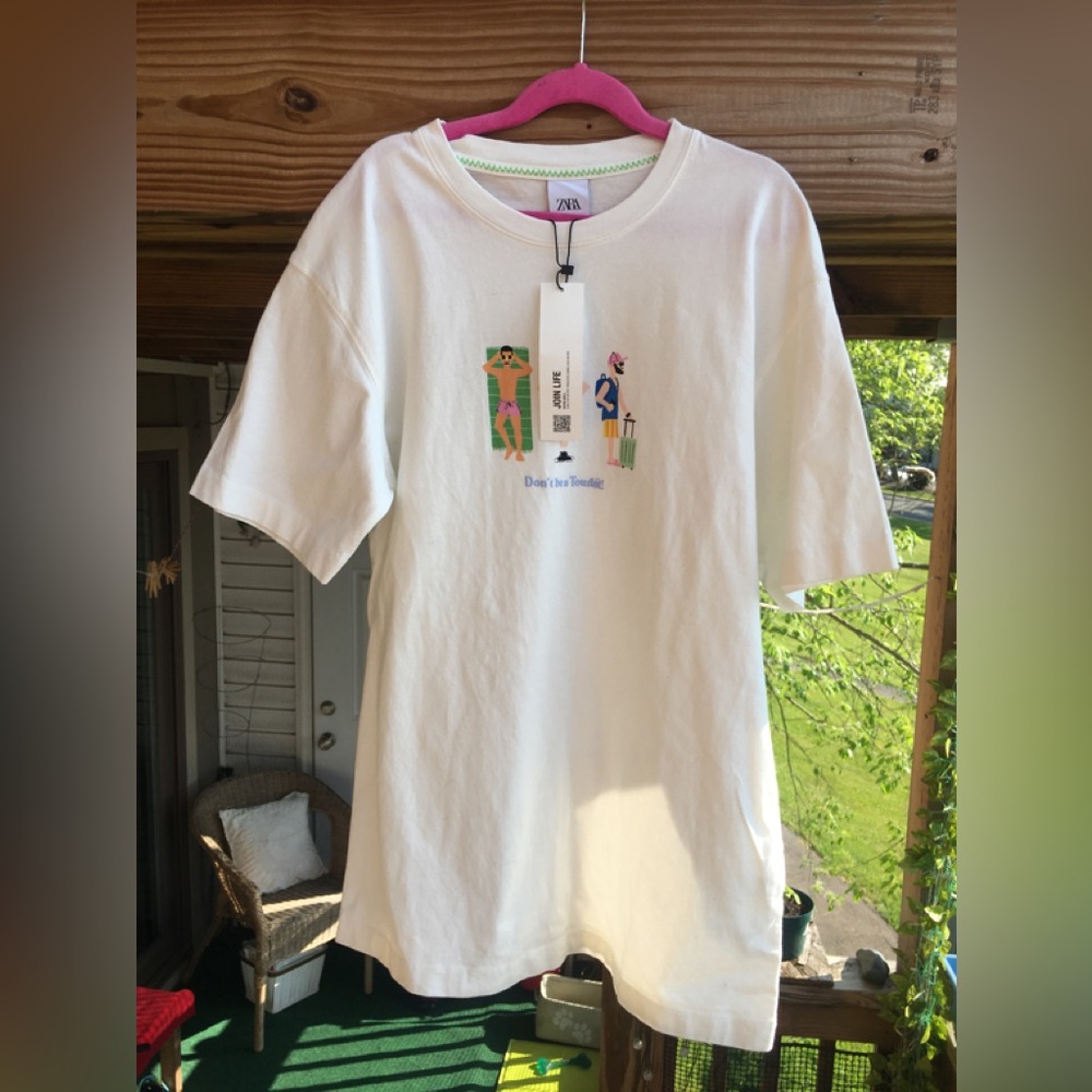 💕NEW💕ZARA T-Shirt for Summertime 💕